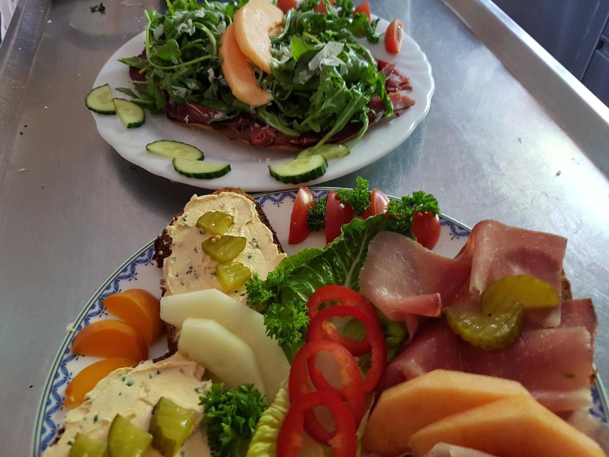 Winzerhof Gietzen Hotel Hatzenport Luaran gambar